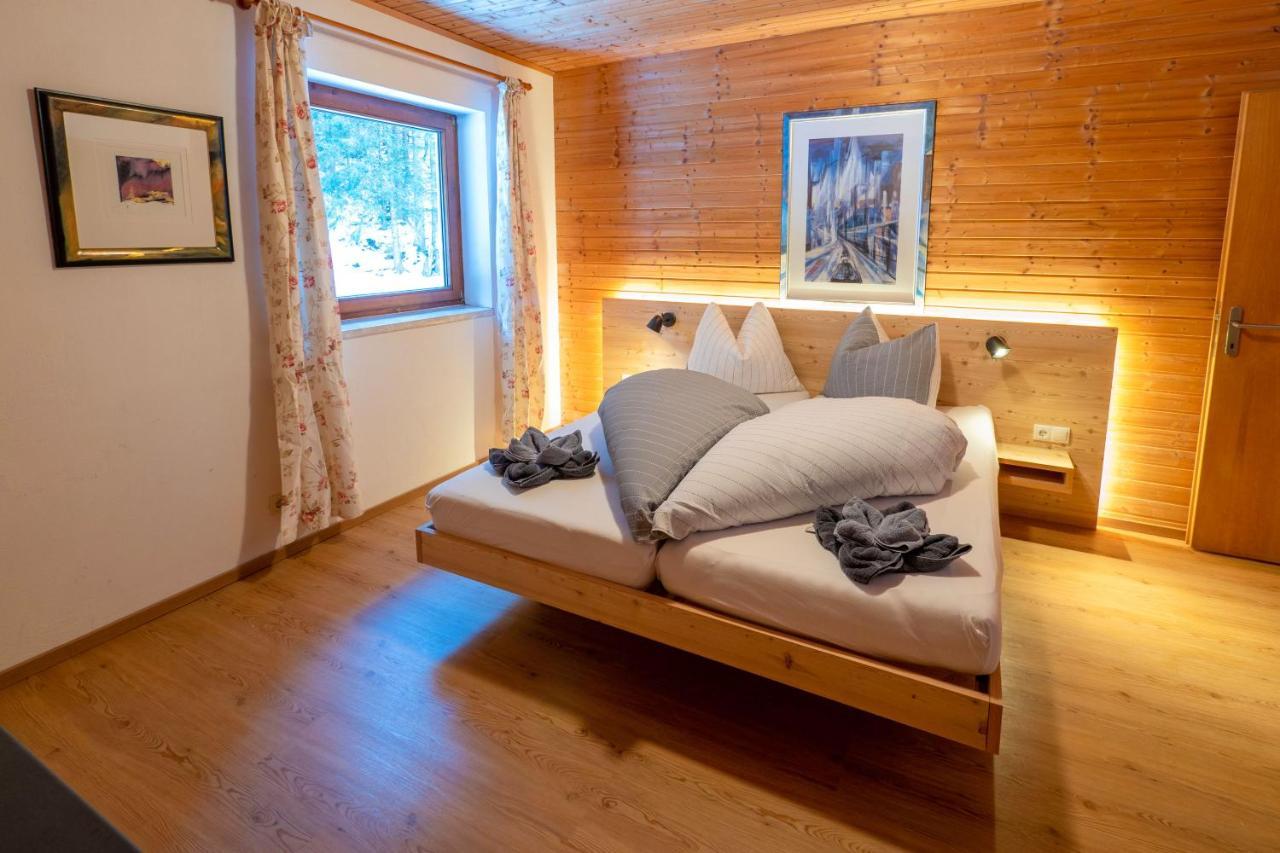 Baerenwirt Apartment Mittenwald Exterior photo