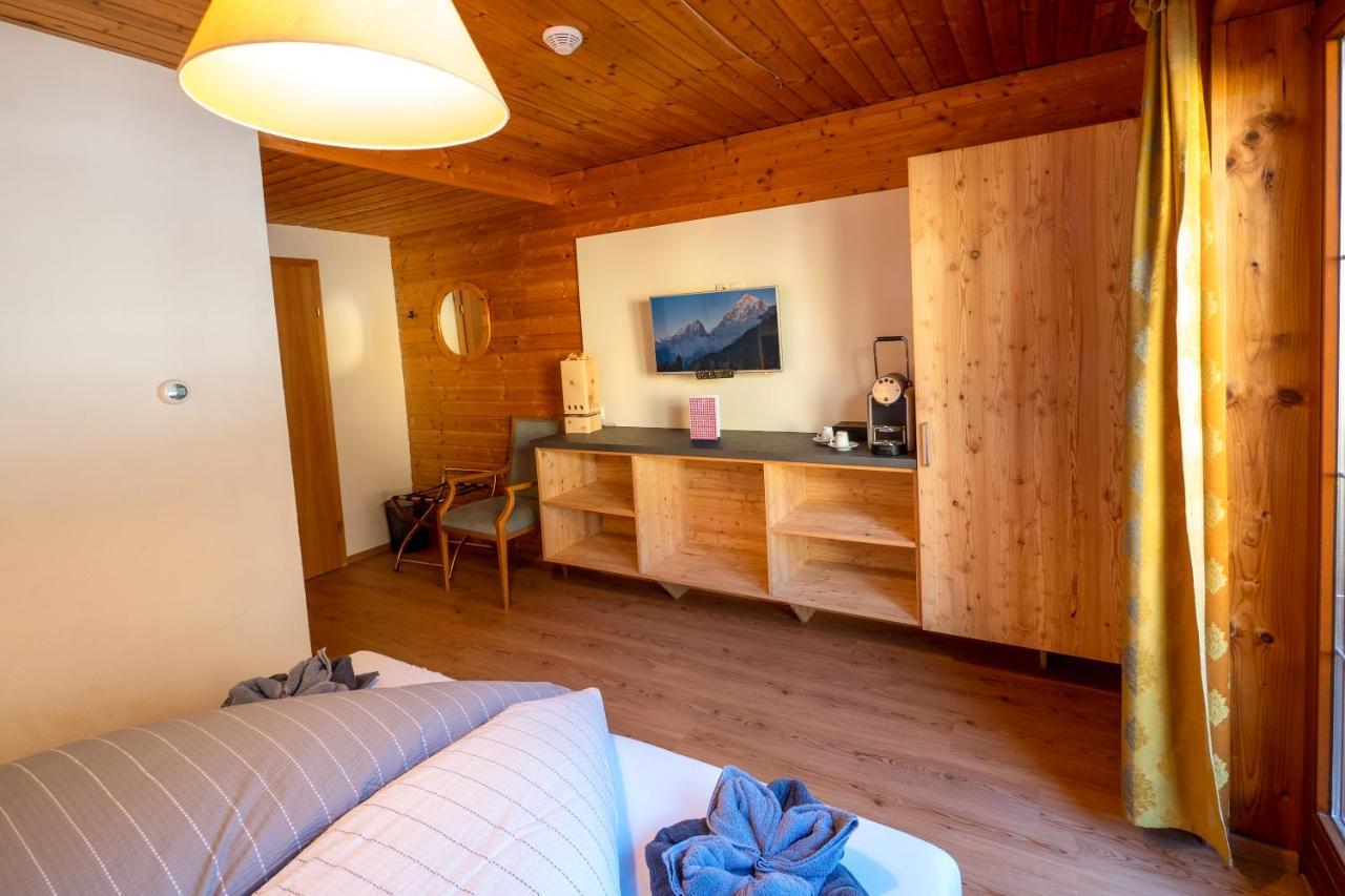 Baerenwirt Apartment Mittenwald Exterior photo