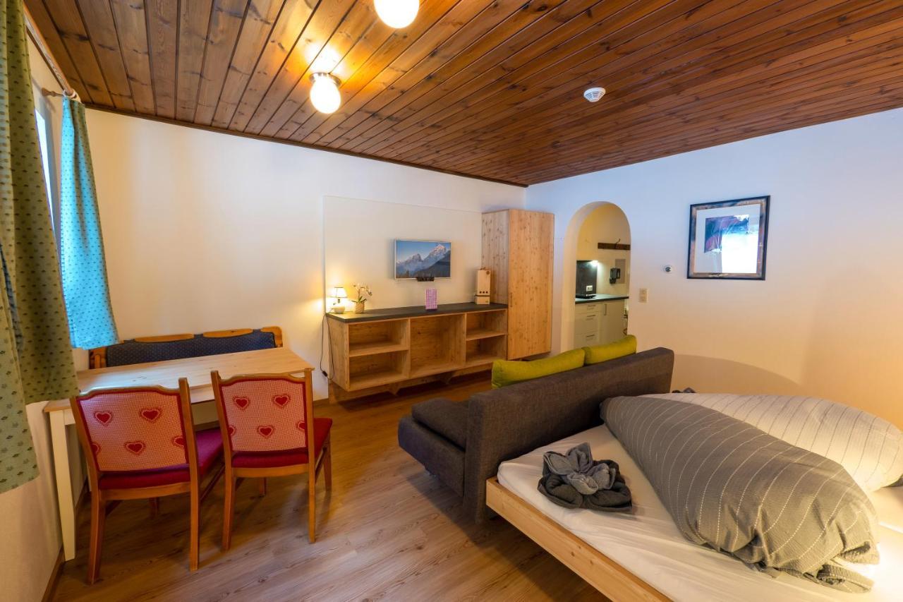 Baerenwirt Apartment Mittenwald Exterior photo