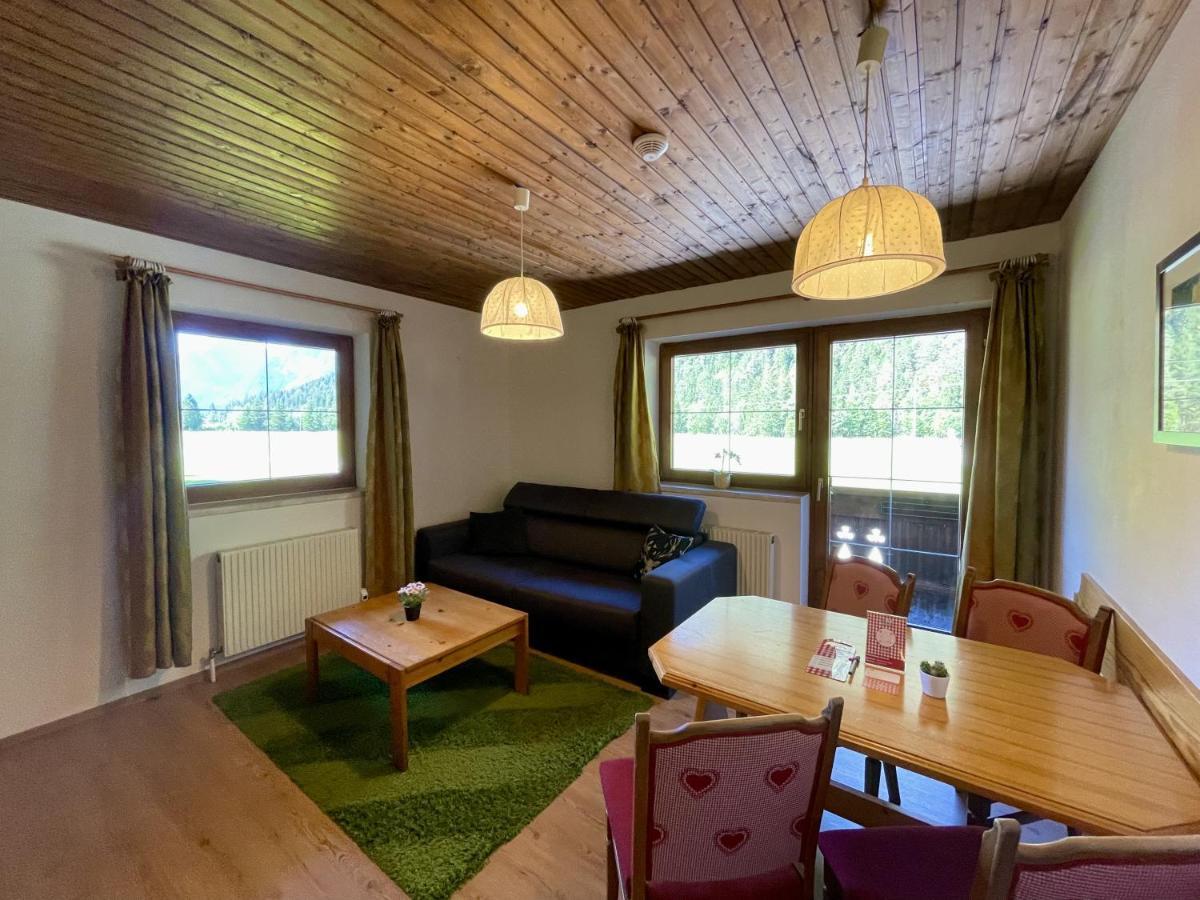 Baerenwirt Apartment Mittenwald Exterior photo